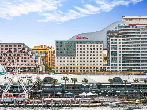 Ibis Sydney Darling Harbour - Holiday Byron Bay 0