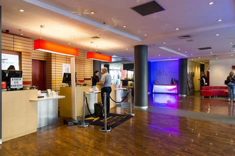 Ibis Sydney Darling Harbour - Holiday Byron Bay 24