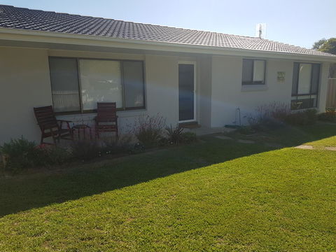 Golden Hill Cottage - Holiday Byron Bay 2
