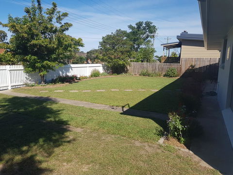 Golden Hill Cottage - Holiday Byron Bay 12