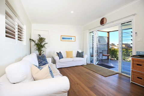 Jervis Bay Beach Shack I Pet Friendly - Holiday Byron Bay 2