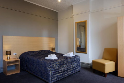 Royal Exhibition Hotel - Holiday Byron Bay 12