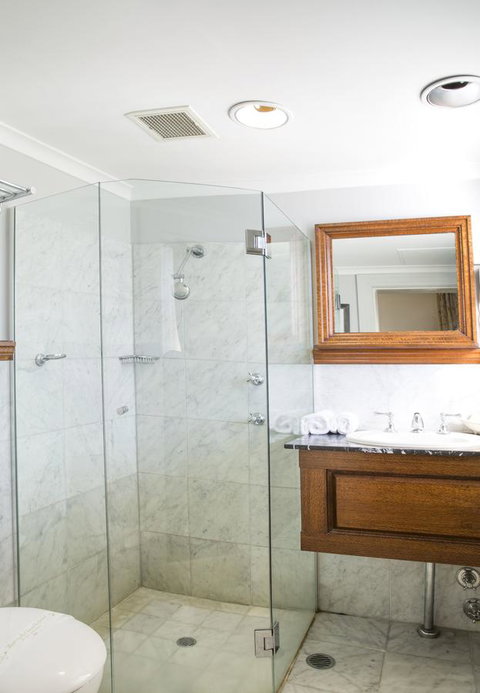 Royal Exhibition Hotel - Holiday Byron Bay 37
