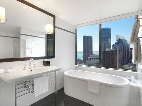 Amora Hotel Jamison Sydney - Holiday Byron Bay 38