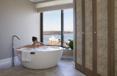 Four Seasons Hotel Sydney - Holiday Byron Bay 35