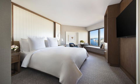 Four Seasons Hotel Sydney - Holiday Byron Bay 12
