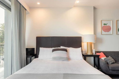 Scandi Beach Apartment - Holiday Byron Bay 2