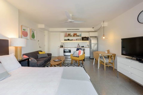 Scandi Beach Apartment - Holiday Byron Bay 8