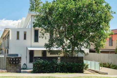 Hastings By The Sea - Holiday Byron Bay 14
