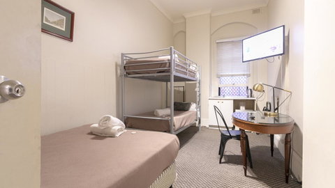 Woolbrokers Hotel - Holiday Byron Bay 4