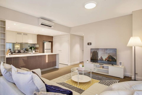 Stunning Sunset Water View 2BEDs On High Rises - Holiday Byron Bay 1