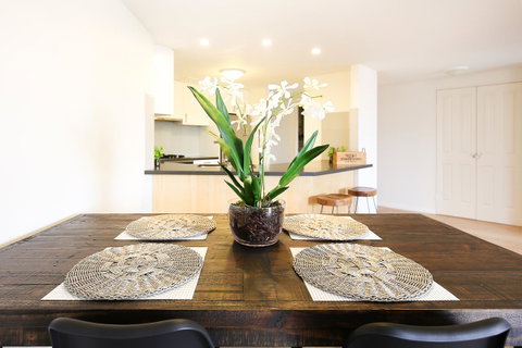 Vibrant Inner-city Living - Darling Harbour Fringe - Holiday Byron Bay 8