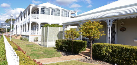 Quality Inn Ashby House Tamworth - Holiday Byron Bay 11