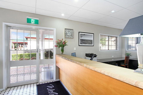 Quality Inn Ashby House Tamworth - Holiday Byron Bay 9