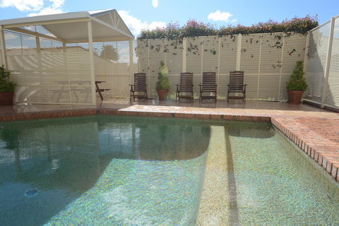 Quality Inn Ashby House Tamworth - Holiday Byron Bay 23
