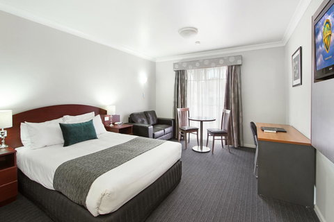 Quality Inn Ashby House Tamworth - Holiday Byron Bay 5