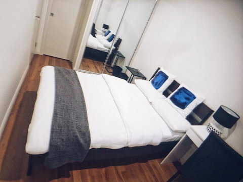 Cozy 5 Bed House In Sydney - Holiday Byron Bay 27