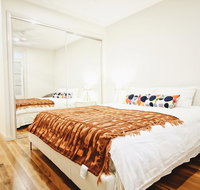 Cozy 5 Bed House in Sydney - Holiday Byron Bay
