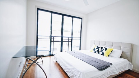 Cozy 5 Bed House In Sydney - Holiday Byron Bay 15