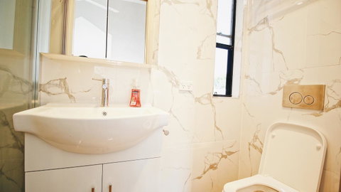 Cozy 5 Bed House In Sydney - Holiday Byron Bay 20