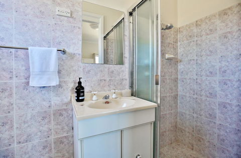 Glory @ Culburra - Absolute Beachfront - Pet & Family Friendly - Holiday Byron Bay 10