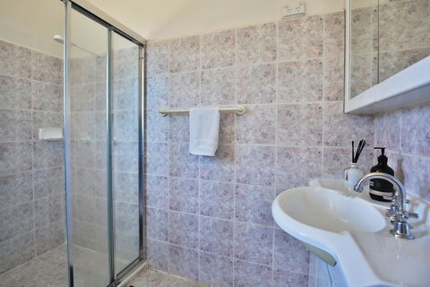 Glory @ Culburra - Absolute Beachfront - Pet & Family Friendly - Holiday Byron Bay 9