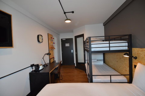 Ibis Budget Sydney East - Holiday Byron Bay 30