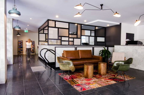 Ibis Budget Sydney East - Holiday Byron Bay 1