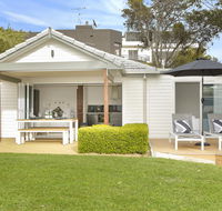 The Beach House North Wollongong - Holiday Byron Bay
