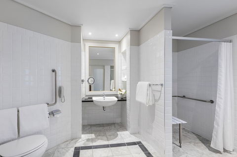 Radisson Blu Plaza Hotel Sydney - Holiday Byron Bay 33
