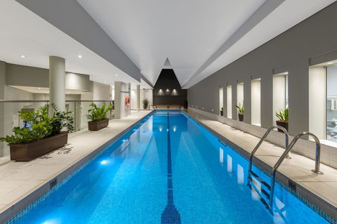 Radisson Blu Plaza Hotel Sydney - Holiday Byron Bay 1