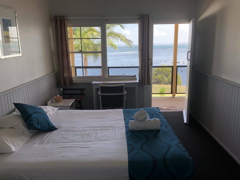 Squid\'s Ink Motel - Holiday Byron Bay 14