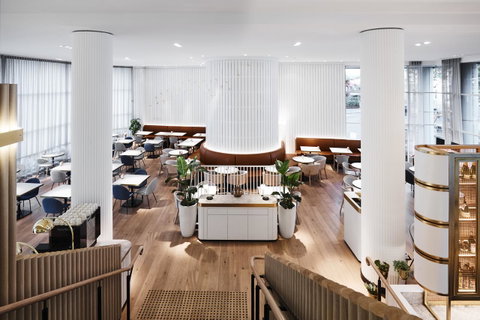 Novotel Sydney Darling Square - Holiday Byron Bay 15