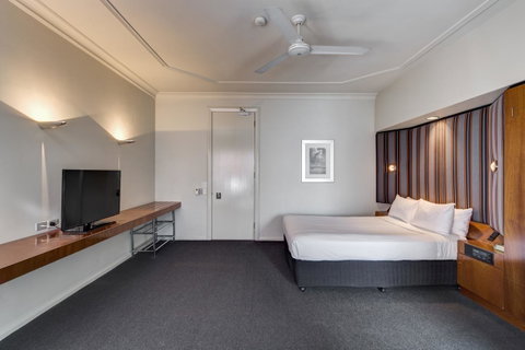 Regents Court Sydney - Holiday Byron Bay 4