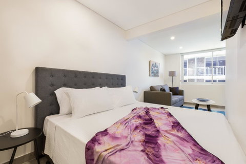 The Merchant Hotel - Holiday Byron Bay 12