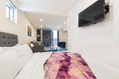 The Merchant Hotel - Holiday Byron Bay 13
