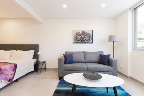 The Merchant Hotel - Holiday Byron Bay 24