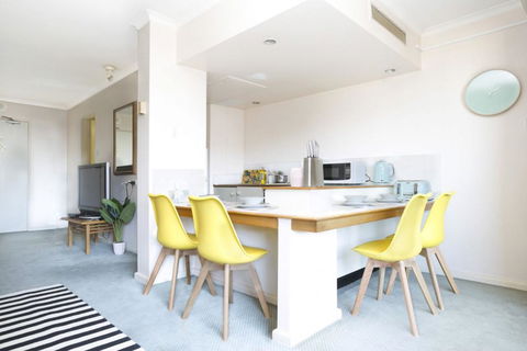 Paxsafe Sydney Hyde Park Budget Apartments - Holiday Byron Bay 13