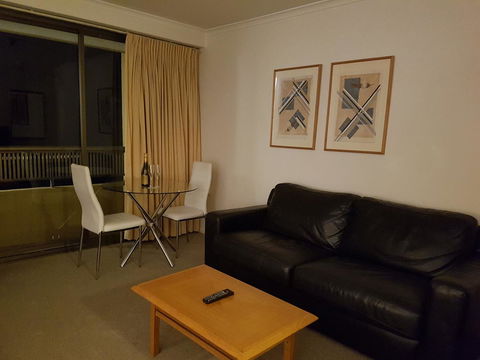 Paxsafe Sydney Hyde Park Budget Apartments - Holiday Byron Bay 3