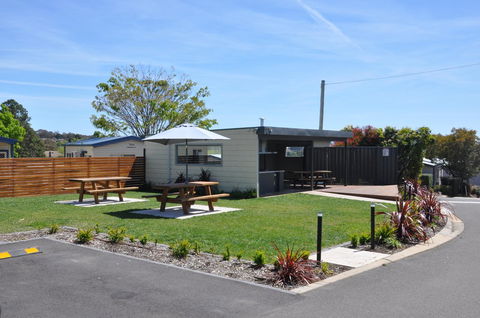 Crestview Tourist Park - Holiday Byron Bay 0