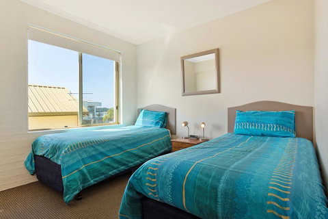 Baywatch Apartments Merimbula - Holiday Byron Bay 14