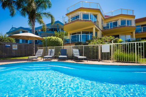 Baywatch Apartments Merimbula - Holiday Byron Bay 10