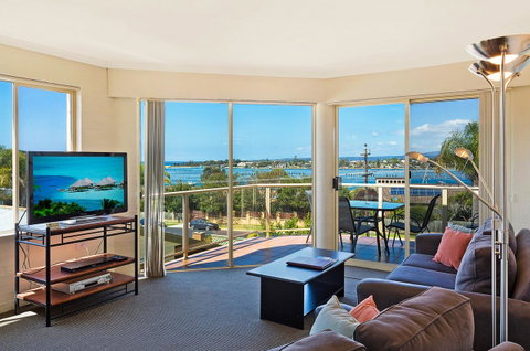 Baywatch Apartments Merimbula - Holiday Byron Bay 20