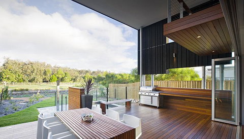 Casuarina Beachfront House - Hostie Properties - Holiday Byron Bay 26