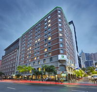 Holiday Inn Darling Harbour - Holiday Byron Bay