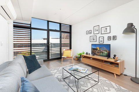 Newtown's Best Designer Apartment - Holiday Byron Bay 6