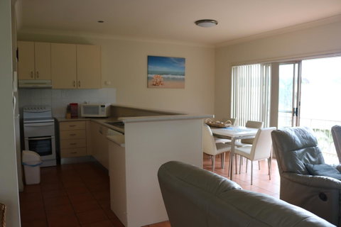 Beaches Apartments Merimbula - Holiday Byron Bay 17