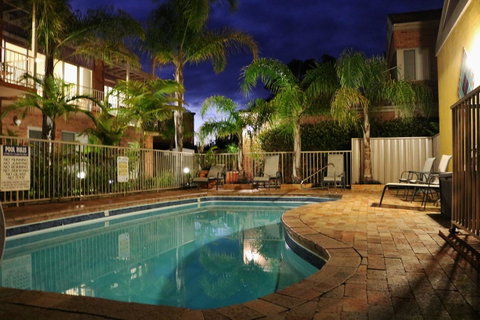 Beaches Apartments Merimbula - Holiday Byron Bay 0