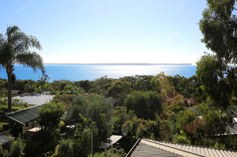 Seaglass - Stunning Views Of Jervis Bay - Holiday Byron Bay 31