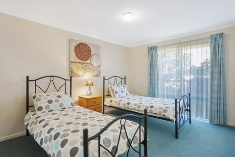 Black Dolphin Resort Motel & Apartments - Holiday Byron Bay 2